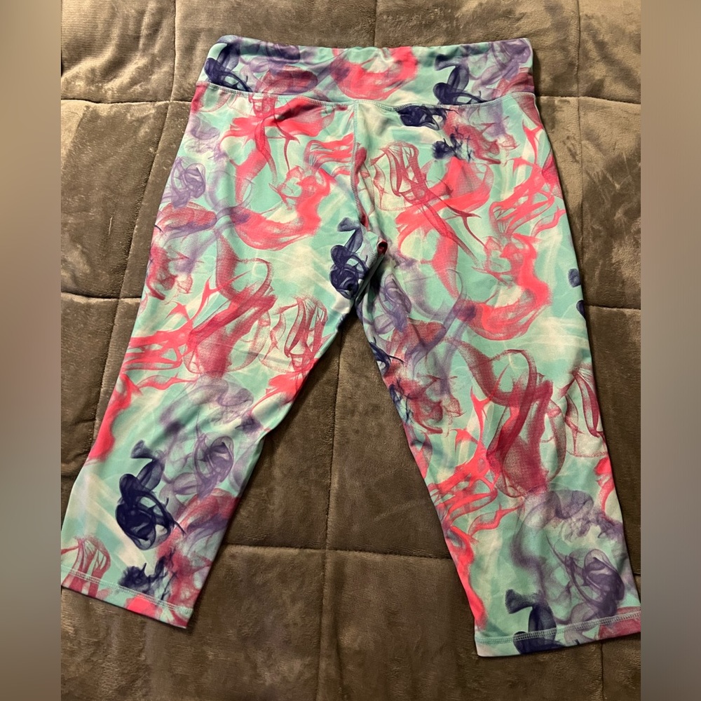 EUC, Just Be… Pedal Pusher Workout/Yoga Leggings, 1X: B4 - Picture 6 of 8